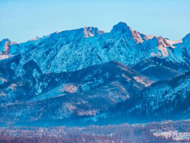 Tatra Dağları ve Giewont 'in manzarası