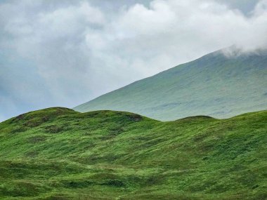 İskoçya 'daki dağlara bakın - İskoçya