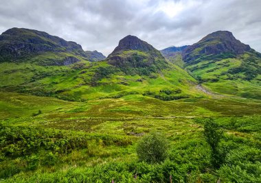 Ağaç Kardeşleri Dağları - Glen Coe Vadisi - İskoçya