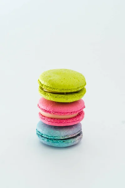 Brightly Colored Stacked French Macarons Tasty Colourful Macaroons Blue Pink — Stock Photo, Image