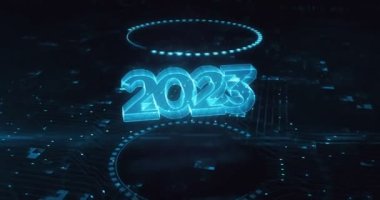 2023 yıllık fütüristik yeni neon hologram sembolü dijital arkaplanda görünür. Ağ, siber teknoloji ve bilgisayar soyut konsepti 3D animasyon.