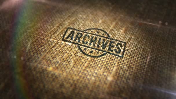 Archivy Podepisují Razítko Přírodním Lněném Pytli Archivace Úložiště Správa Informací — Stock video