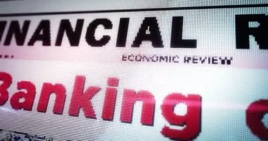 Ekonomik bankacılık krizi finansmanı ve küresel durgunluk günlük gazete okuması mobil tablet bilgisayar ekranında. Manşetlerle ekrana dokunan adam 3 boyutlu haber konsepti.