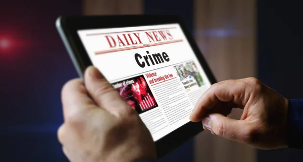 Розслідування Злочинів Судової Правосуддя Щоденної Газети Читає Екрані Мобільних Планшетів — стокове фото