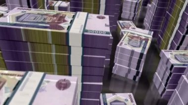 Özbekistan parası Özbek Sum para paketleri döngüsü. 50.000 'den fazla UZS' nin 3D uçuşu kuleleri dizer. Döngüsüz, soyut iş dünyası, ekonomi krizi ve finans kavramı.