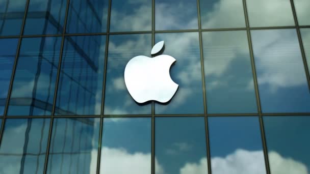 カリフォルニア州カペルティーノ 2023年9月25日 Apple Incorporation本社ガラスビルコンセプト アップル社 テクノロジー企業シンボルロゴ フロントファサード3D — ストック動画