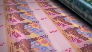 Batı Afrika CFA parası Franc Nijer Mali Senegal Afrika para basım makinesi döngüsü. Kağıt 1000 XOF banknot baskısı 3D döngü kusursuz. Soyut bankacılık ve finans kavramı.