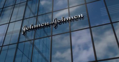 New Brunswick, New Jersey, 1 Kasım 2023 Johnson ve Johnson Şirketi 'nin cam bina konsepti. İlaç şirketinin ön cephedeki logosu 3D..