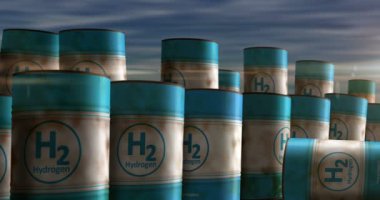 Hidrojen sıfır emisyonları sıra konseptinde yakıt varilleri. Sürdürülebilir enerji temiz mavi teknoloji endüstriyel metal kaplar.