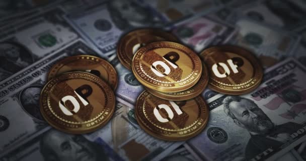 波兰波兹南 2024年4月4日 乐观主义的Op加密货币金币 具有美国票据背景的加密货币3D抽象在线支付和数字货币概念 — 图库视频影像