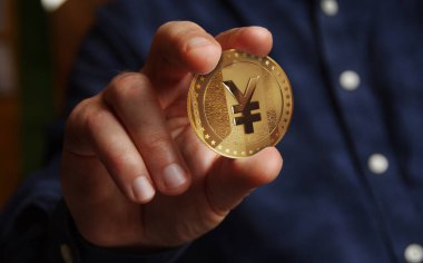 Yen Yuan kripto altın sikke elde soyut konsept
