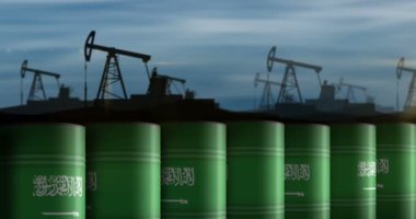 Suudi Arabistan petrol şirketi ve yakıt çıkarma varilleri sorunsuz ve geri dönüşümsüz. Suudi Arabistan petrol sanayi konteynerleri.