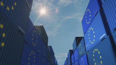 AB, sorunsuz ve geri dönüşümlü ticari konteynerler ihraç ediyor ve ithal ediyor. Avrupa Birliği bayrağı endüstriyel nakliye kutusu 3D döngü.