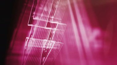 Elektrik enerjisi tehlike uyarısı ve enerji sembolü soyut dijital kavram. Küresel ağ ve siber teknoloji arkaplanı pürüzsüz ve döngülü 3D animasyon.