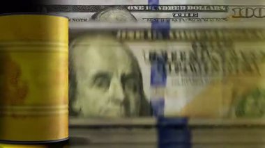 Amerikan Doları 'nın üzerindeki sarı variller kusursuz ve geri dönüşümlü konsepti de hesaba katıyor. Kimyasal nükleer atık endüstriyel iş döngüsü.