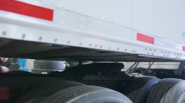 Kamyona karavan bağlantısı. Yüksek kalite 4k görüntü