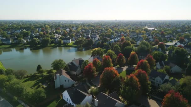 Drone View American Suburb Summertime Establishing Shot Neighborhood High Quality — ストック動画