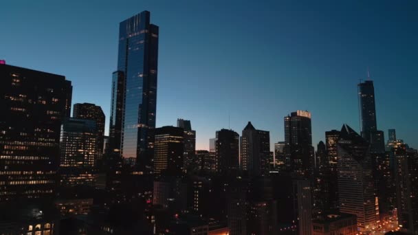 Chicago Illinois Usa Aerial Wide Footage Chicago Silhouettes Downtown Skyscraper — Stock Video