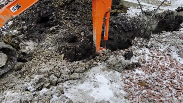 Bucket Excavator Getting Soil Ground Winter Time High Quality Footage — Vídeo de Stock