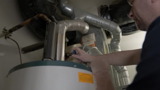 Serviceman Opens Mechanical Room Diagnose Hvac System House High Quality — Stock video