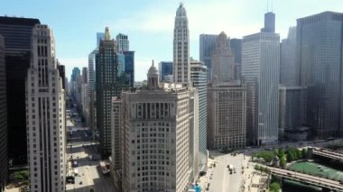 Chicago Illinois ABD hava aracı görüntüsü Chicago Downtown gökdeleni. Yüksek kalite 4k görüntü