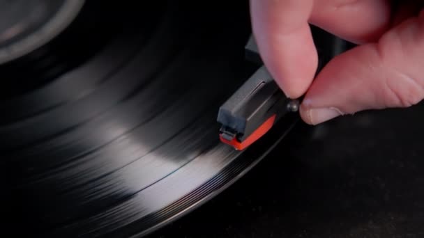 Vintage Turntable Spinning Vinyl Record High Quality Footage — Vídeo de Stock