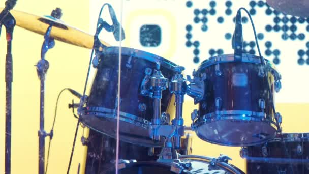 鼓的近景镜头 现场表演 高质量的4K镜头 — 图库视频影像