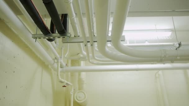 Peralatan Supply Air Ducting Sistem Hvac Seperti Dalam Ruang Industri — Stok Video