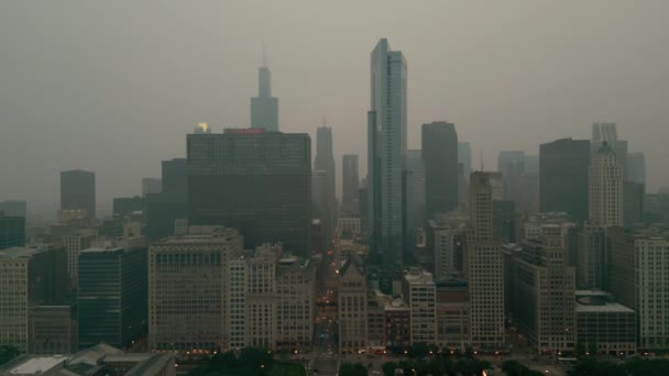 Smoky Air Canadian Wildfire Blankets Midwestern Skies Chicago Drone Vista — Video Stock