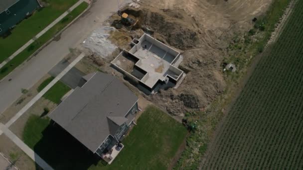 Drone Atas Tembakan Unsur Konstruksi Rumah Keluarga Rekaman Berkualitas Tinggi — Stok Video
