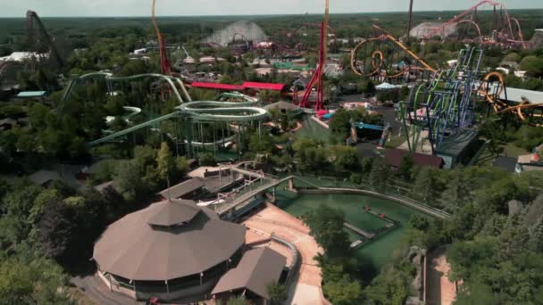 Fun Roller Coasters Στο Πάρκο Six Flags Στο Σικάγο Αεροφωτογραφία — Αρχείο Βίντεο