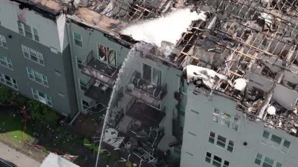Drone Shot Roof Damaged Apartment Burned Fire High Quality Footage — Stock Video