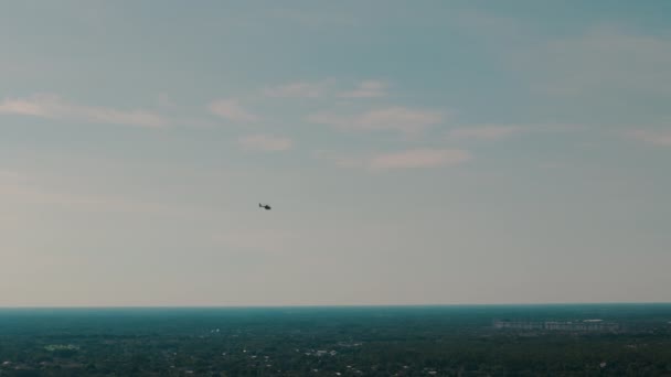 도시를 돌아다니는 헬리콥터 한국어 고품질 — 비디오