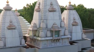 Hint Hindu tapınağı. Tapınak İHA hava görüntüleri. Drone yakınlaştırma görüntüsü. Yüksek kalite 4k görüntü