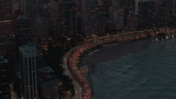 Vista Aérea Autopista Rascacielos Del Centro Chicago Por Noche Imágenes — Vídeos de Stock
