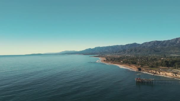 Повітряний Широкий Знімок Берегової Лінії Узбережжі Каліфорнії Високоякісні Кадри — стокове відео