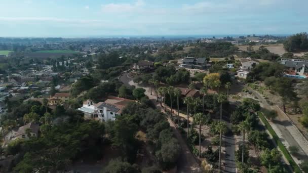 Drone Záběr Suburban Obytného Domu Kopcích Sousedství Kalifornie Usa Vysoce — Stock video