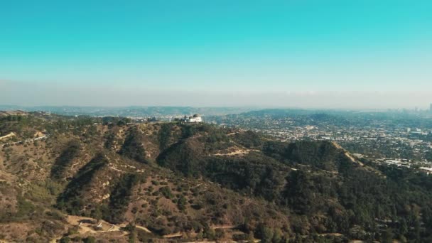 Široké Letecké Záběry Přes Kopce Hory Poblíž Los Angeles Kalifornie — Stock video