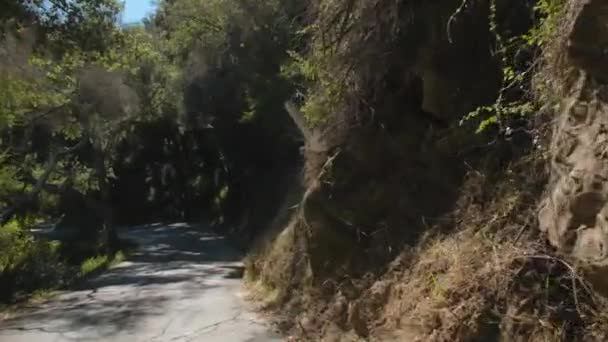 Pov Широкий Знімок Автомобіля Водіння Сільської Дороги Поблизу Пагорба Санта — стокове відео