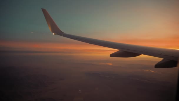Реактивный Самолет Готовится Посадке Аэропорту Лос Анджелеса Ночное Время Вид — стоковое видео
