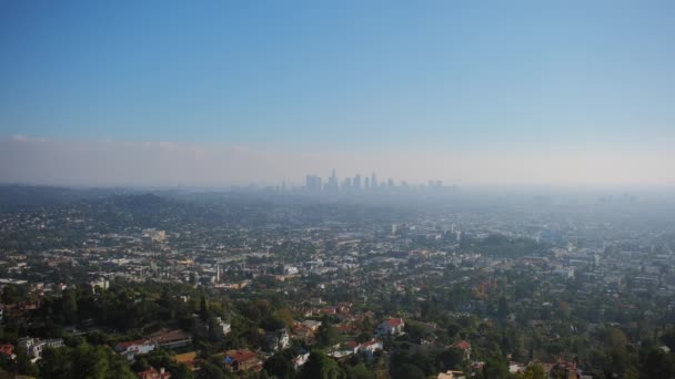 カリフォルニア州ロサンゼルスのダウンタウンと丘のパノラマワイドビュー 高品質の4K映像 — ストック動画