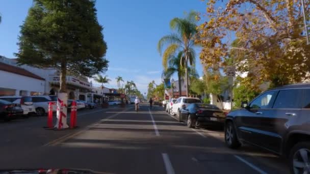 Pov Ampla Vista Rua Cidade Santa Barbara Dia Ensolarado Santa — Vídeo de Stock