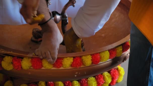 Элемент Традиционной Индийской Свадьбы Индусов Закрыть Кадры Высококачественные Кадры — стоковое видео