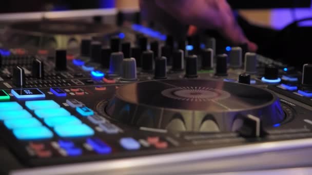 Közelkép Sound Mixerről Egy Rendezvényen Zenei Felszerelése Eseményen Kiváló Minőségű — Stock videók