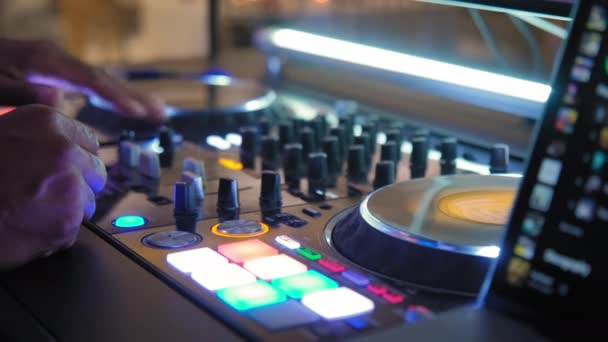 Mixer Audio Durante Evento Notturno Attrezzature Musicali Durante Evento Colpo — Video Stock