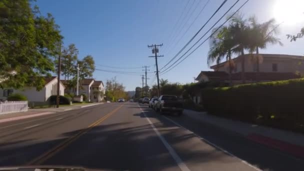 Пов Відео Про Переїзд Вулицю Районі Міста Санта Барбарі Вдень — стокове відео