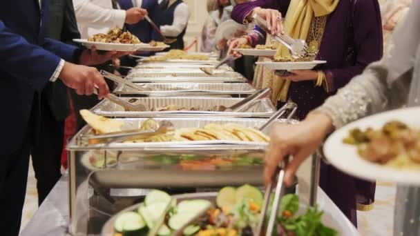 Geleneksel Hint Düğününde Restoranda Açık Büfe Yemekleri Yakın Çekim Yüksek — Stok video