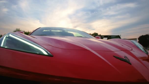 Спортивний Автомобіль Chevrolet Corvette Припаркований Вулиці Чикаго Сша Жовтня 2023 — стокове відео