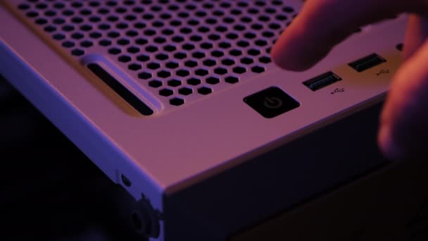Kişisel Bilgisayarın Gücü Soğutma Ünitesinin Rgb Işığı Modern Bilgisayarın Fanı — Stok video