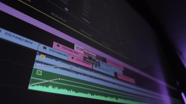 Bir bilgisayarda video düzenleme görüntüleme ve video düzenleme, video işleme için programın çalışmalarını yakalayın. Yüksek kalite 4k görüntü